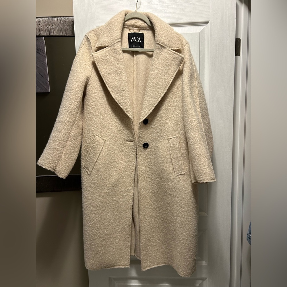Zara Women's Cream Jacket